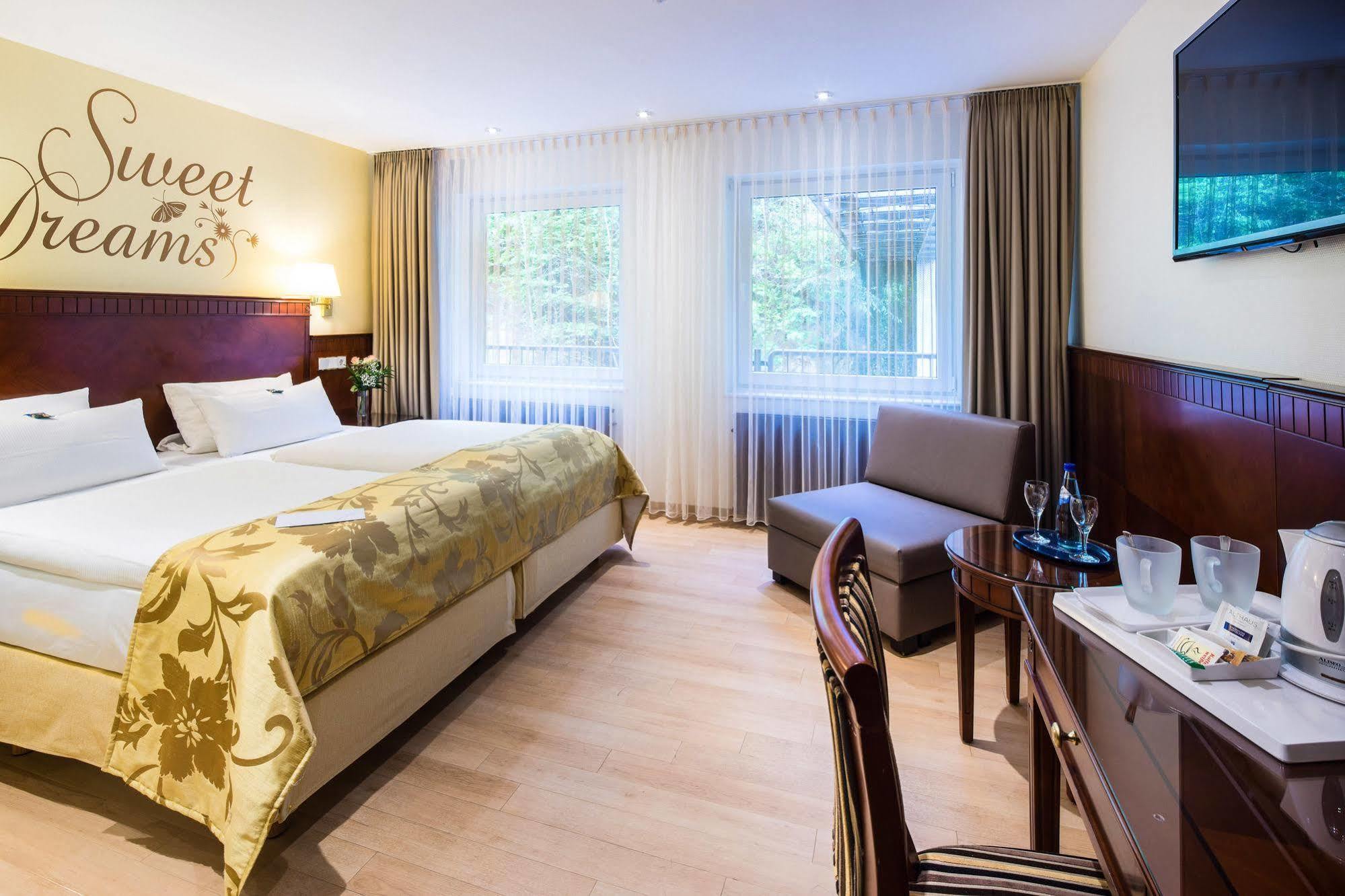 Marburger Hof Hotel Bagian luar foto